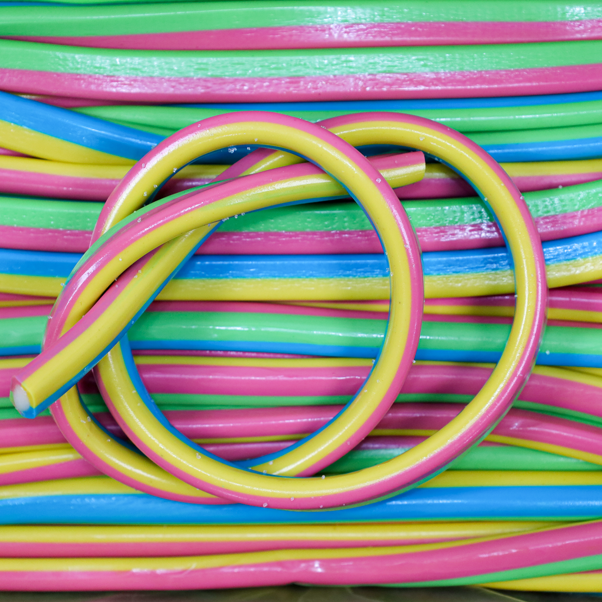Giant Rainbow Cable Single