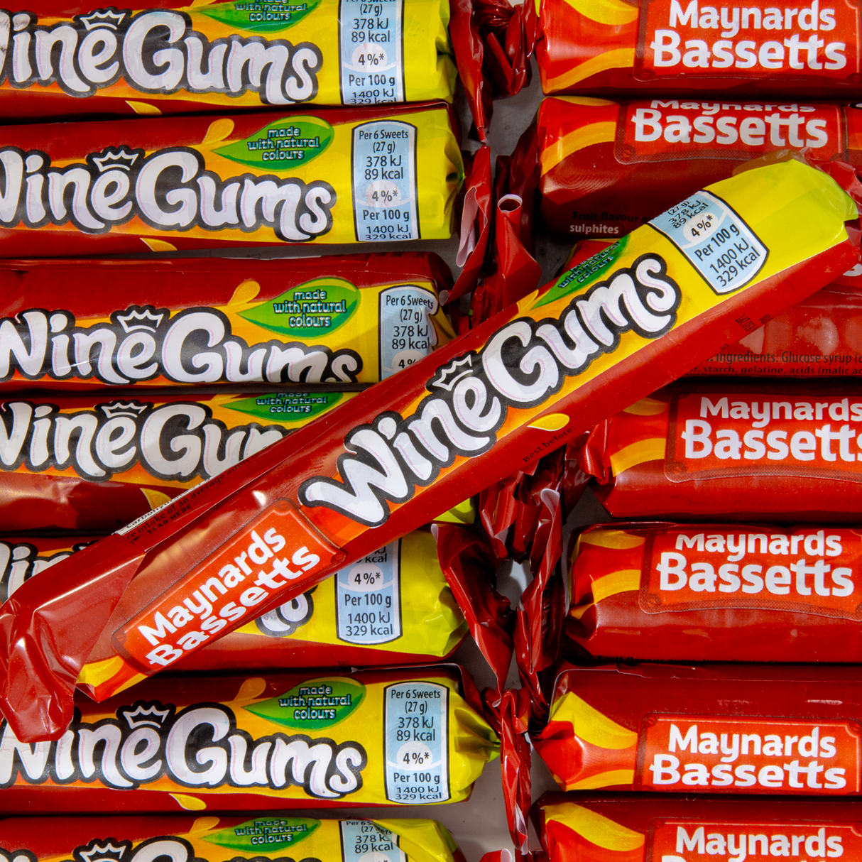 Maynards Bassetts WineGums Roll